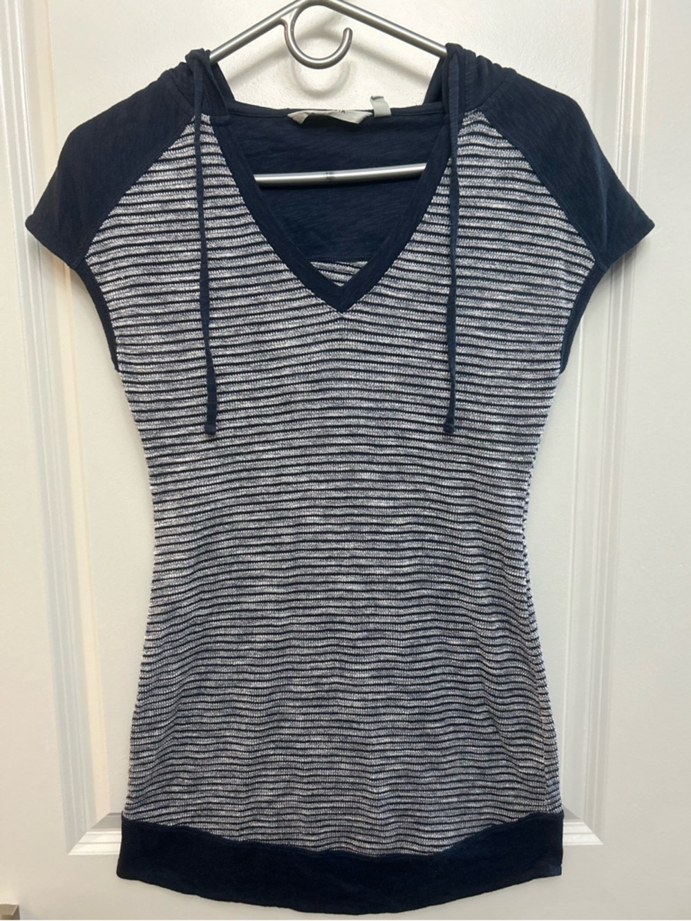 Athleta Striped Navy V-Neck Hooded Women's Top